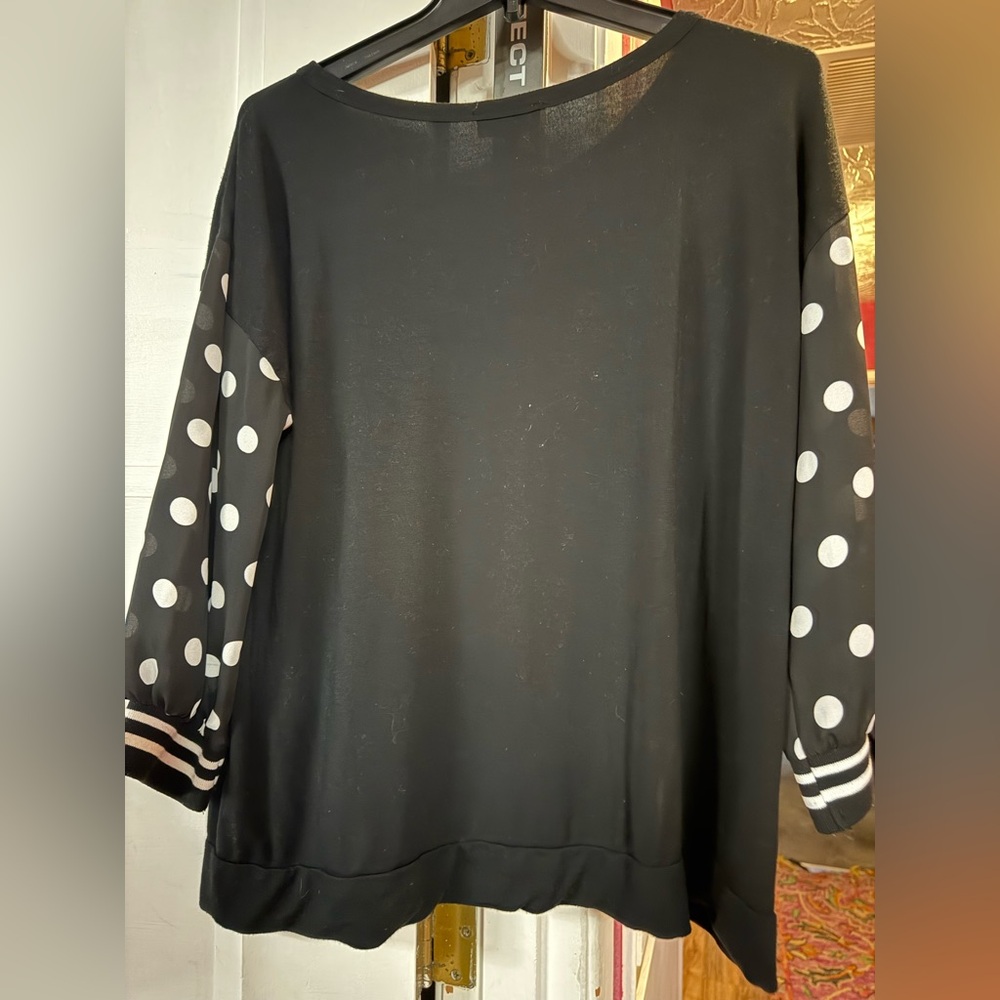 Chenault Black Sweatshirt with Polka Dot Sleeves - Picture 6 of 7